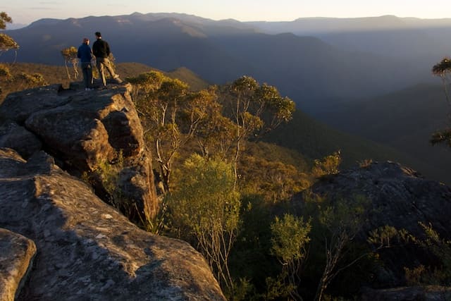 design2photo | Splendour Rock: Hiking to Splendour Rock for amazing views.